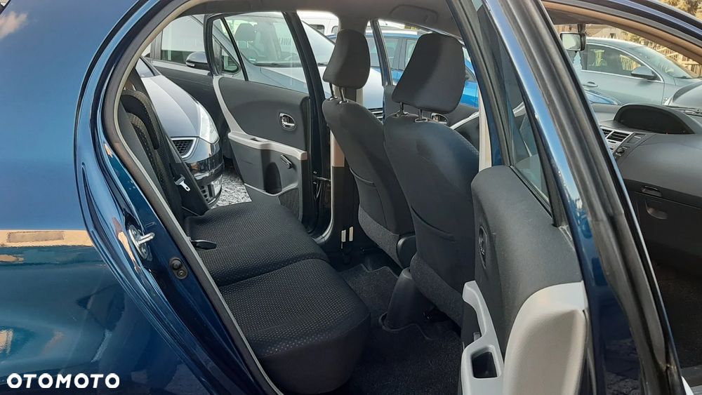 Toyota Yaris 1.33 VVT-i Cool - 13