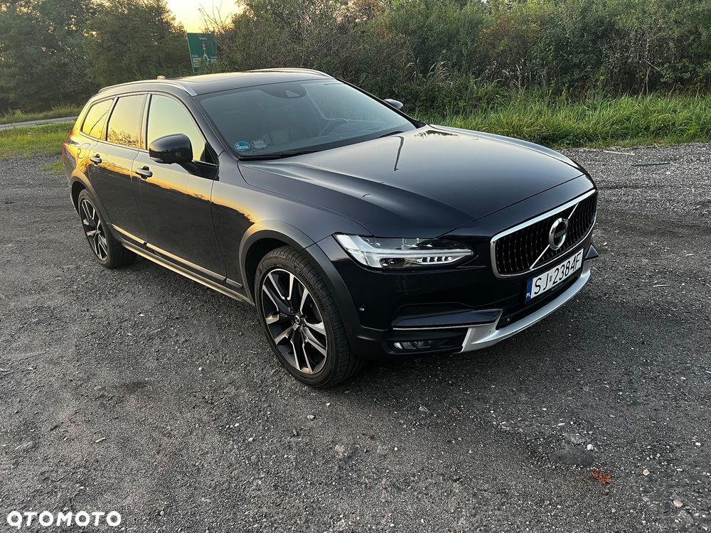 Volvo V90 Cross Country D5 SCR AWD - 2