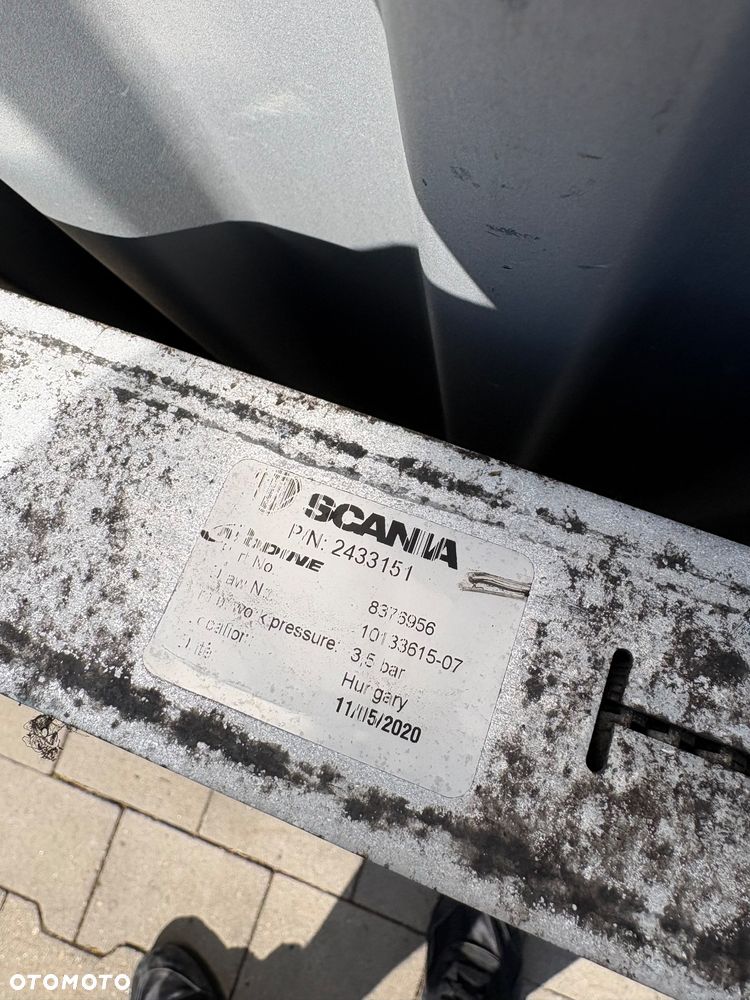 Intercooler Scania S NGS chłodnica powietrza 2433151 - 3