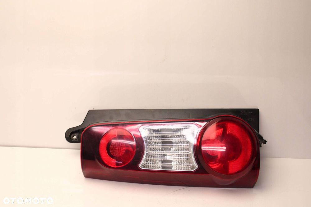 PEUGEOT PARTNER CITROEN BERLINGO II III LIFT LAMPA LEWA TYLNA LEWY TYŁ - 1