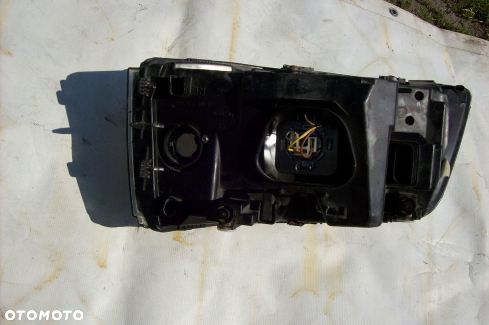lampa przednia prawa vw t-5 - 4