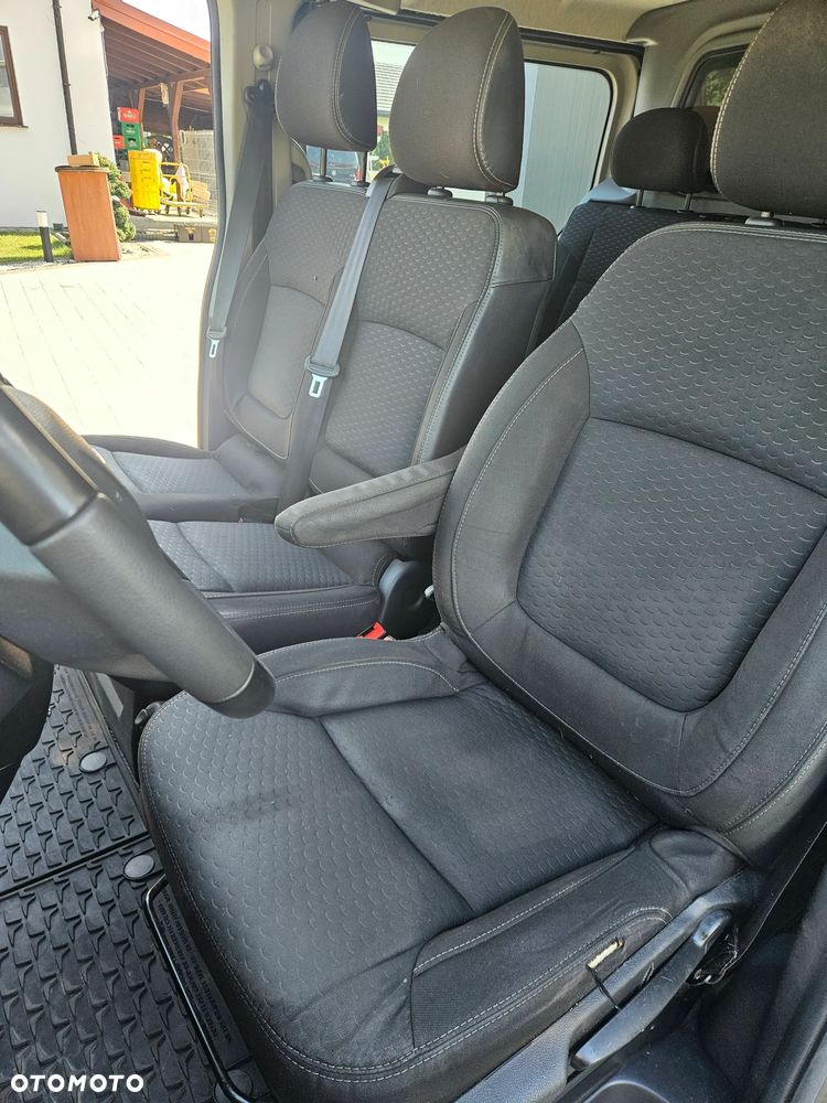 Opel Vivaro - 6