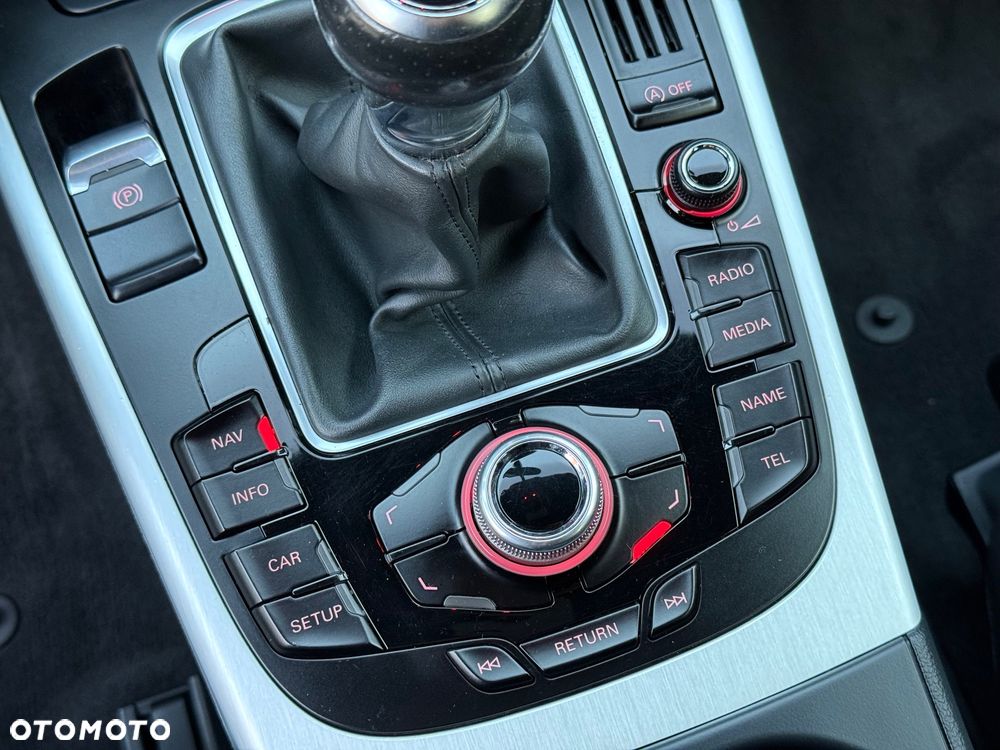 Audi A4 Avant - 25