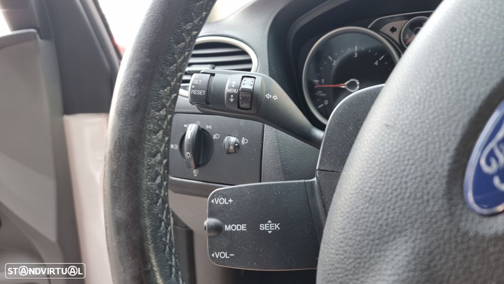 Ford Focus SW 1.6 TDCi Trend - 11