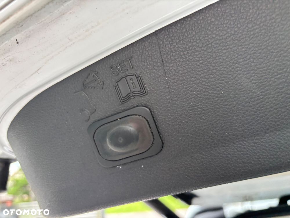Ford Kuga 2.0 TDCi 4x4 Individual - 9