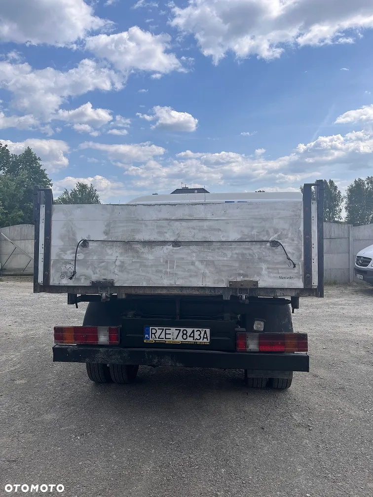Mercedes-Benz Sprinter - 5