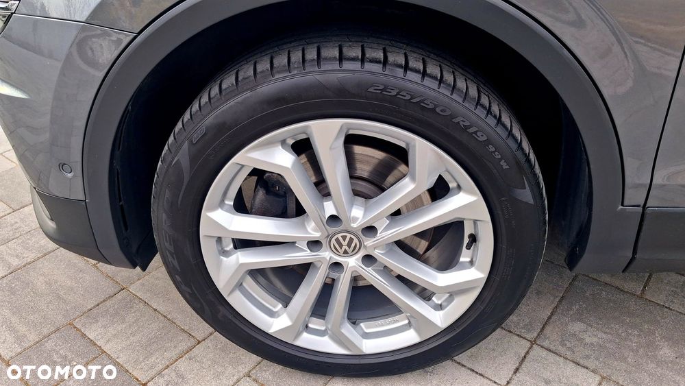 Volkswagen Tiguan 2.0 TDI SCR 4MOTION DSG URBAN SPORT - 19