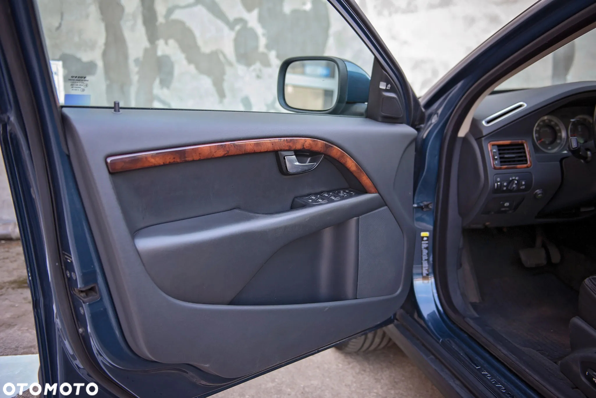 Volvo XC 70 3.2 AWD Summum - 16