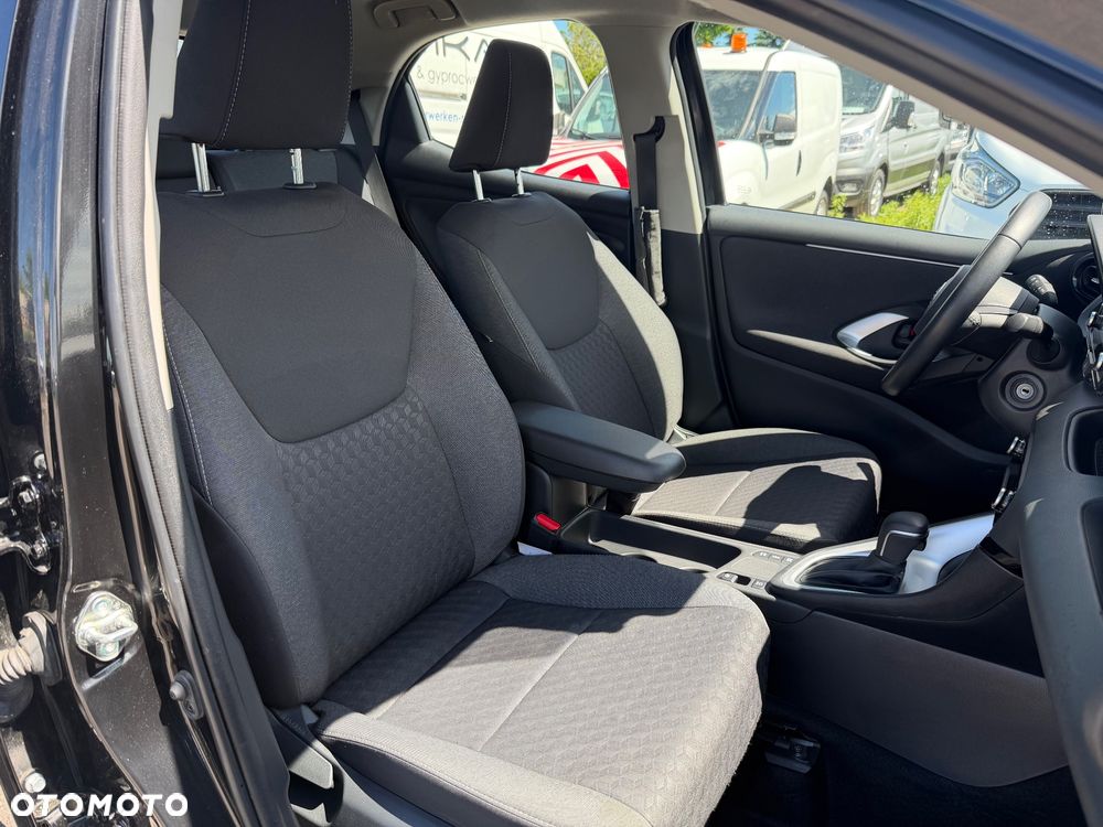 Toyota Yaris Hybrid 1.5 Executive - 12