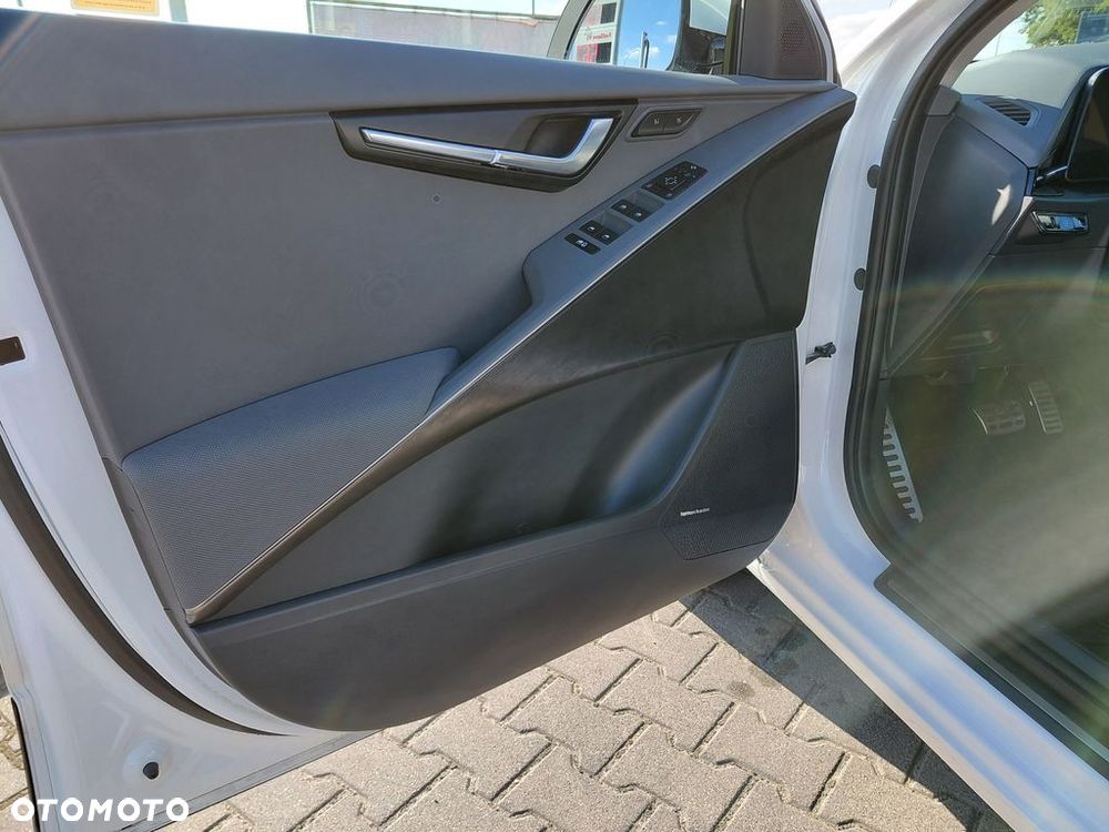 Kia Niro e-Niro 64kWh XL - 10