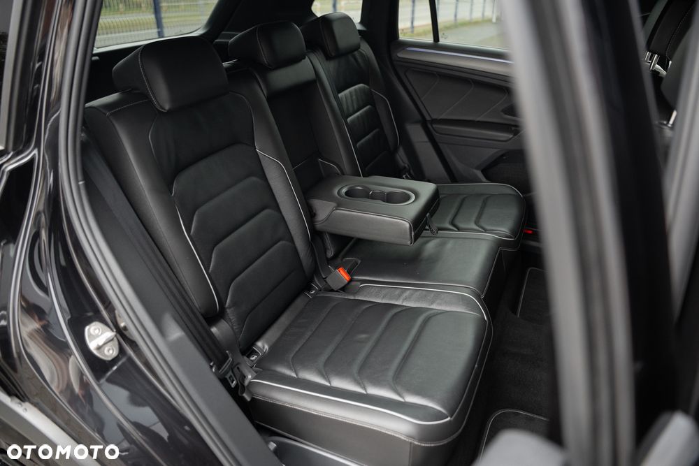 Volkswagen Tiguan 2.0 TDI SCR DSG R-Line - 36