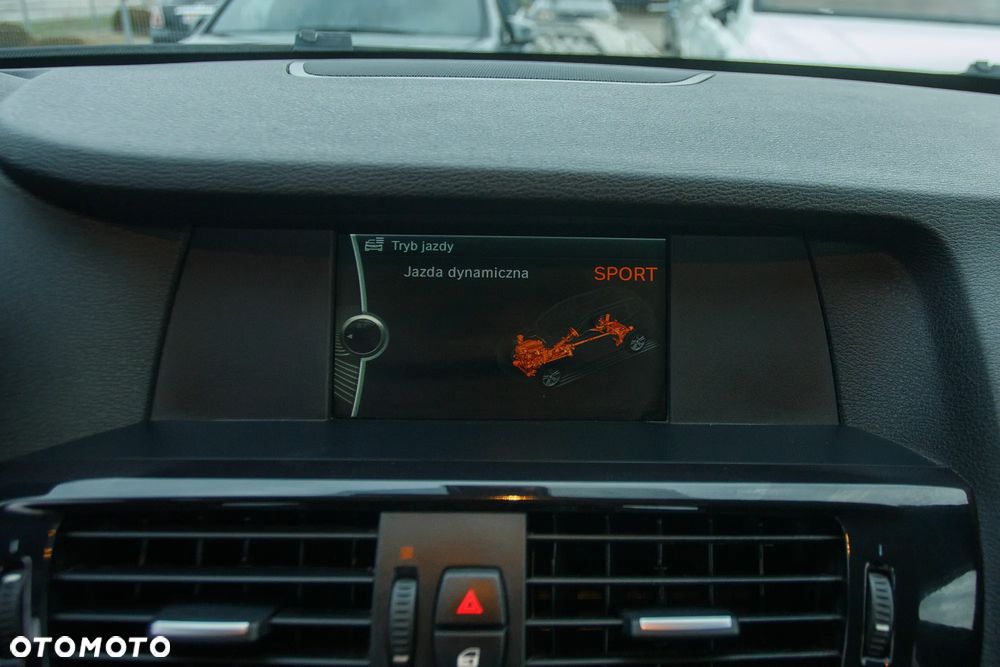 BMW X3 xDrive20d - 24