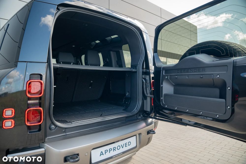Land Rover Defender - 14