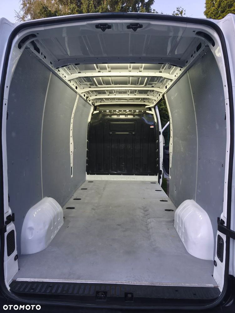 Opel movano - 10