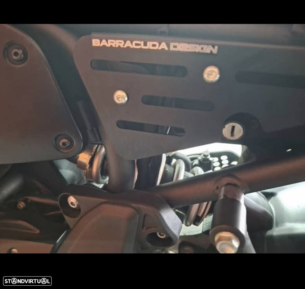 Yamaha XSR - 7