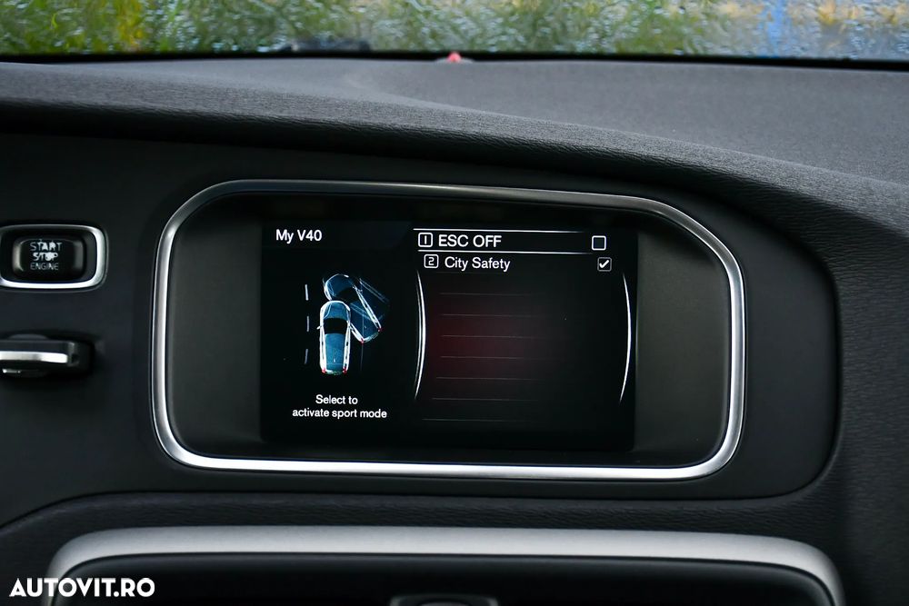 Volvo V40 D2 Momentum - 15