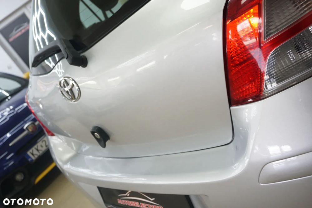 Toyota Yaris 1.33 VVT-i Comfort - 18