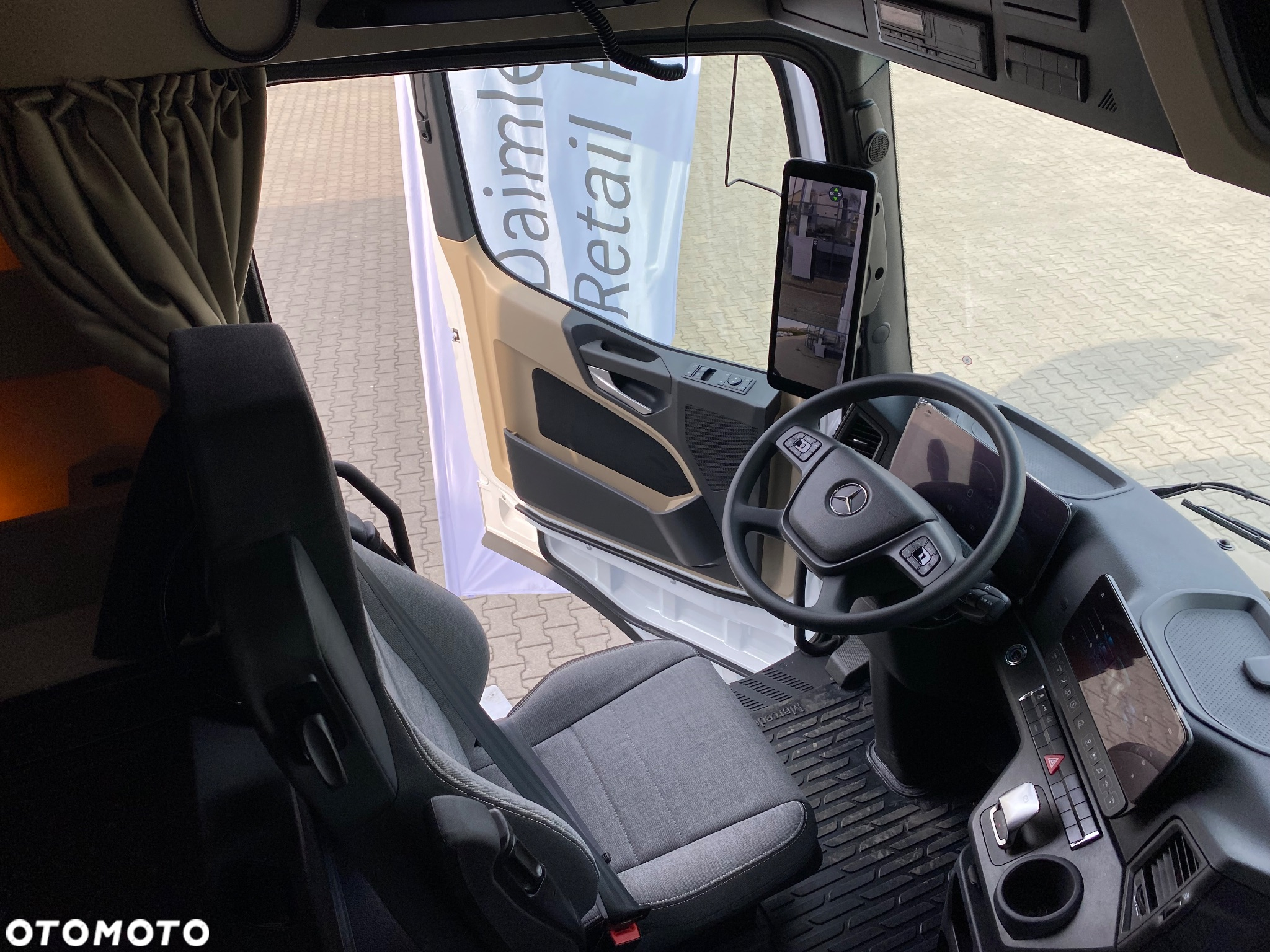 Mercedes-Benz Actros - 13