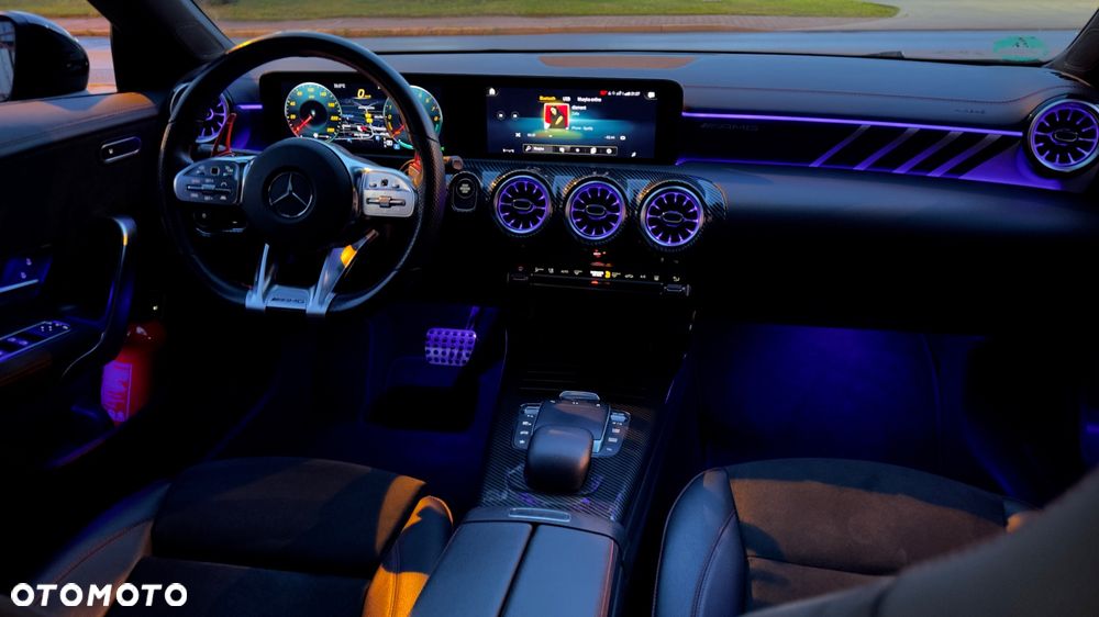 Mercedes-Benz CLA 250 e 8G-DCT Edition AMG Line - 25