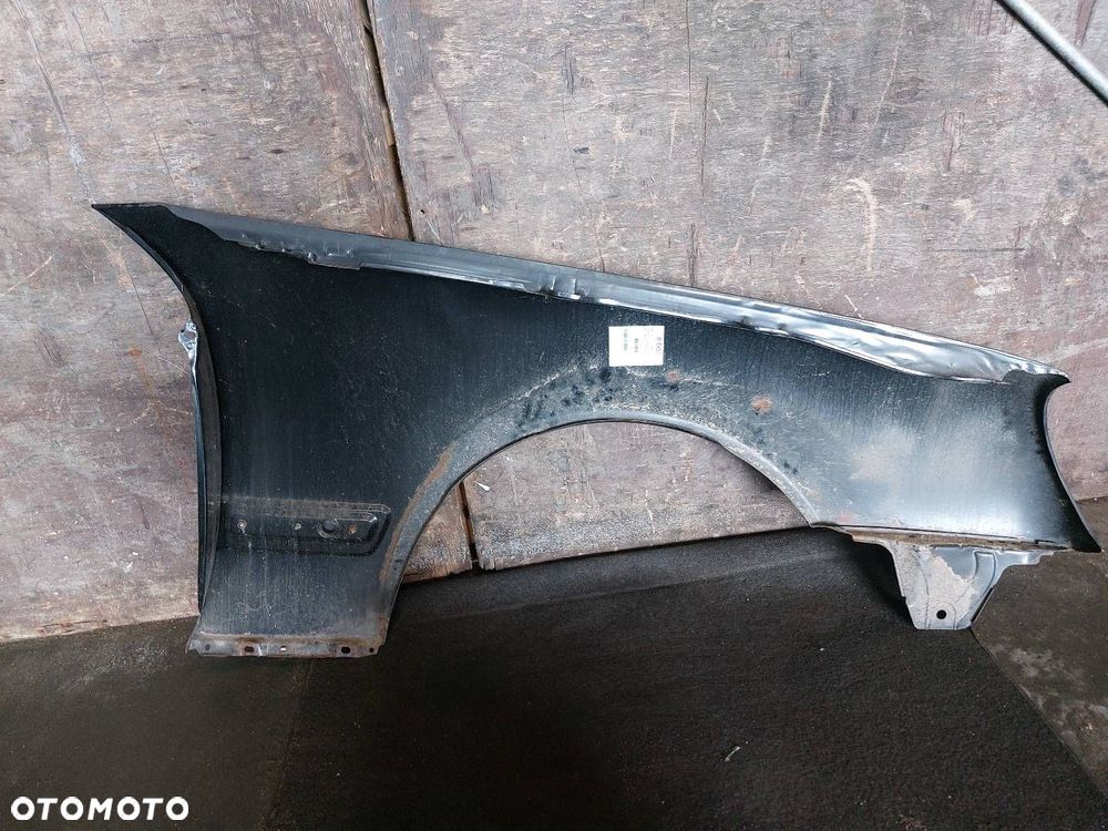 BŁOTNIK LEWY PRZÓD MERCEDES W210 - 3