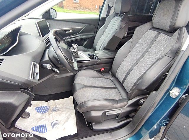 Peugeot 5008 1.2 PureTech Active S&S - 28