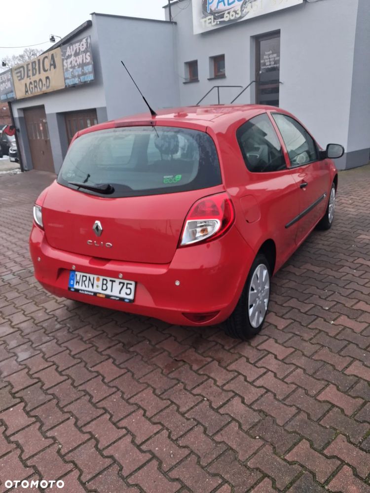 Renault Clio - 3