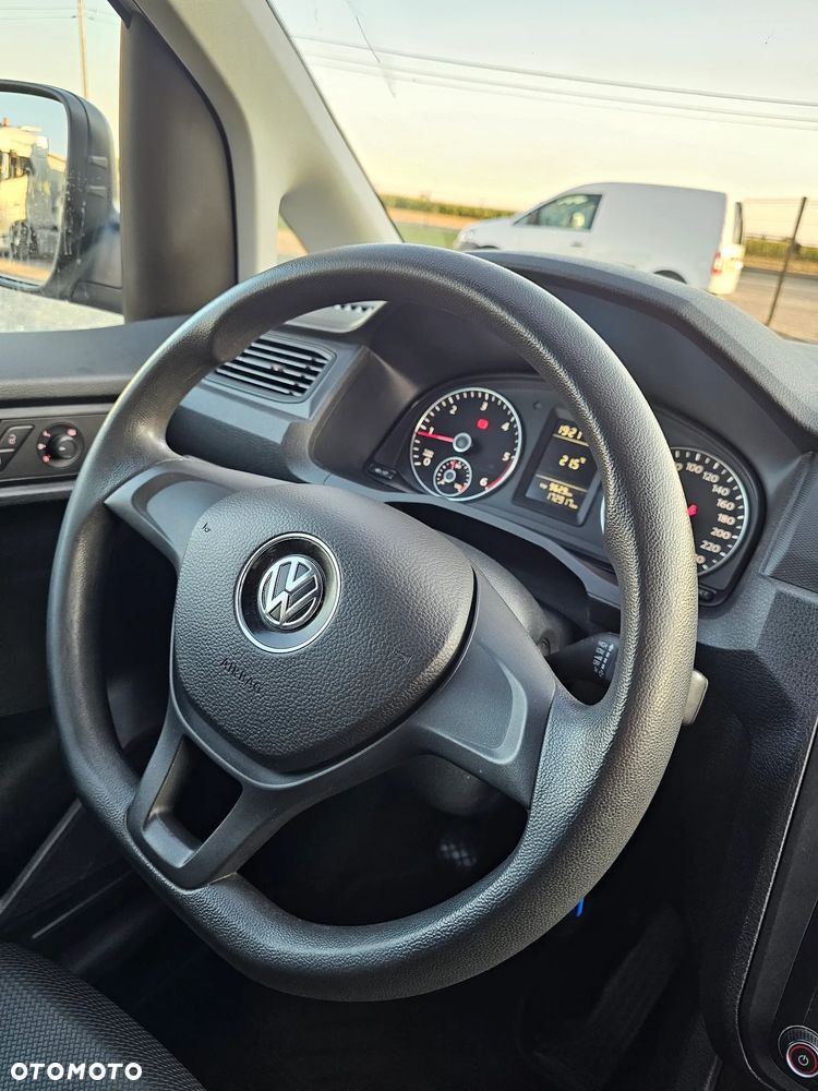 Volkswagen Caddy - 12
