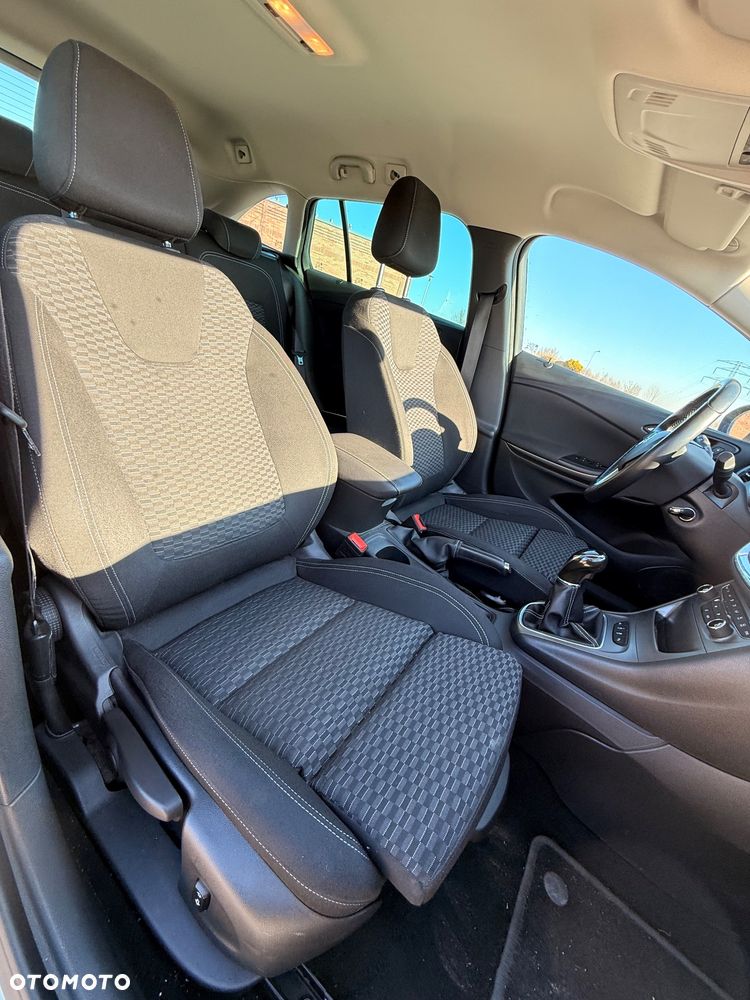 Opel Astra 1.6 D (CDTI) Start/Stop Innovation - 5