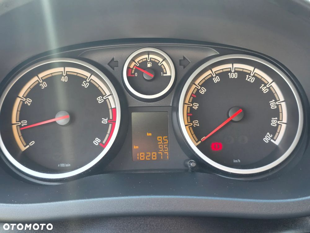Opel Corsa 1.2 16V Energy - 18