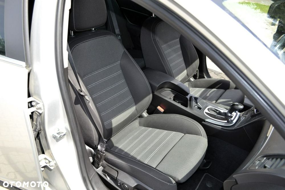 Opel Insignia 2.0 CDTI automatik Business Edition - 30