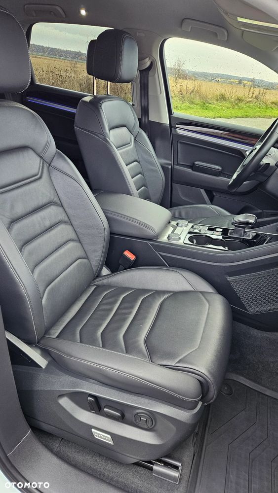 Volkswagen Touareg 3.0 V6 TDI 4Motion Elegance - 13