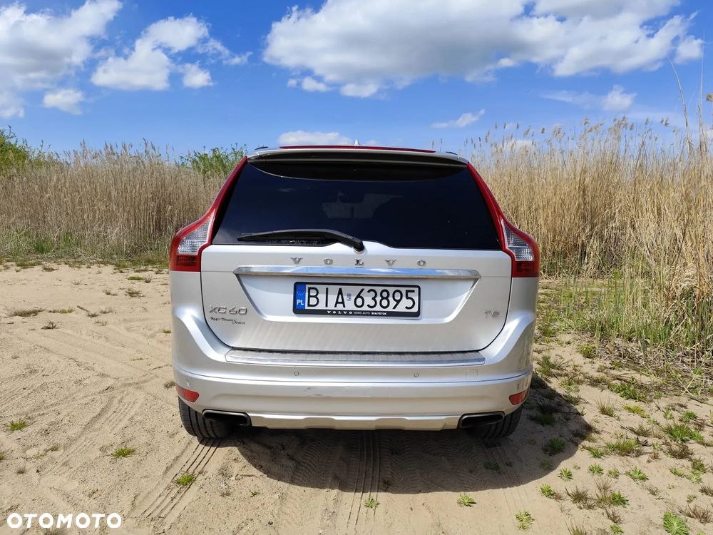 Volvo XC 60 T5 Drive-E Momentum - 18