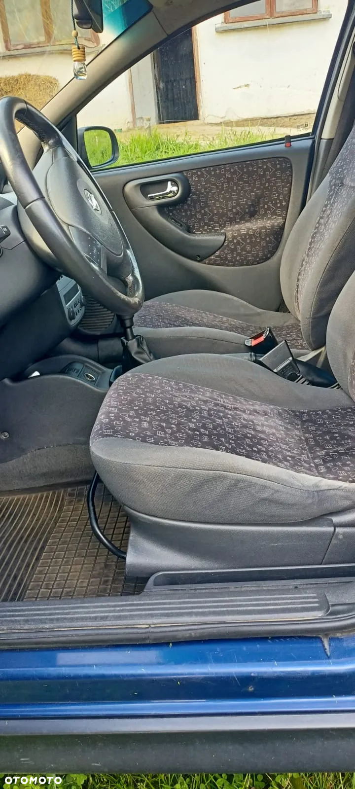 Opel Corsa - 6