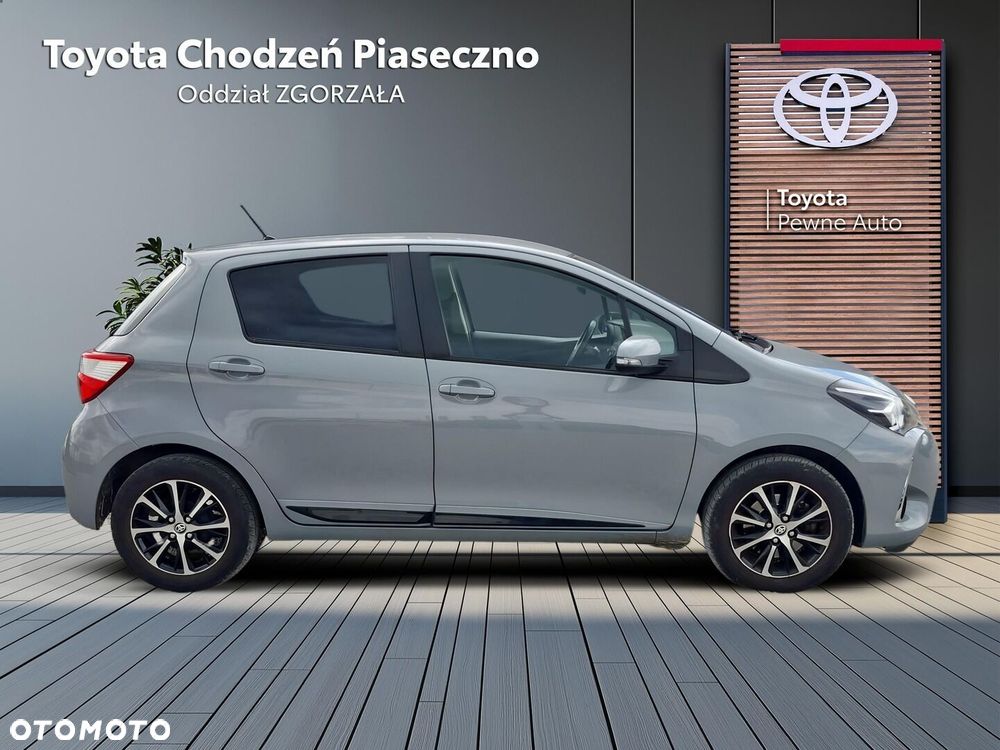 Toyota Yaris - 7