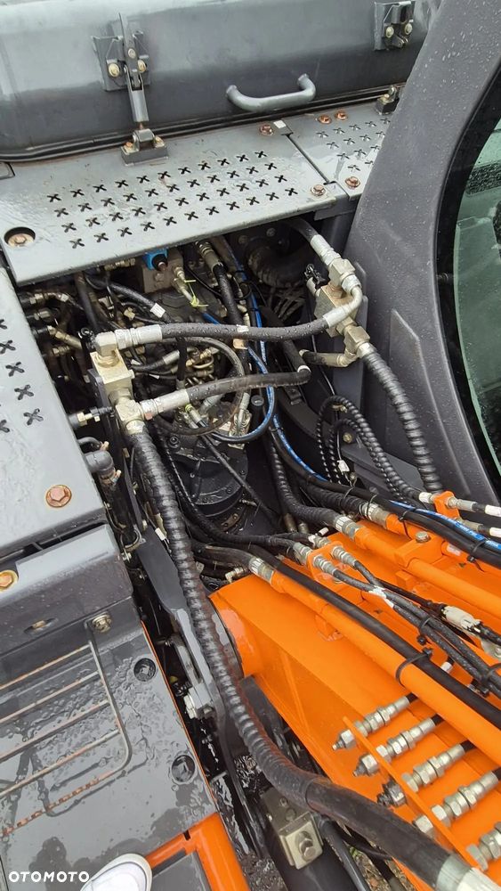 Doosan DX 140  LC - 5  KOPARKA GĄSIENICOWA - 5