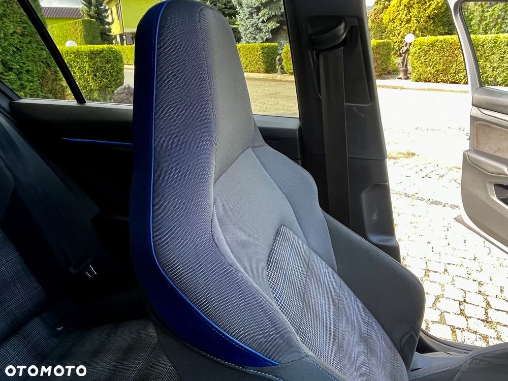 Volkswagen Golf 1.4 TSI Plug-In Hybrid GTE DSG - 17