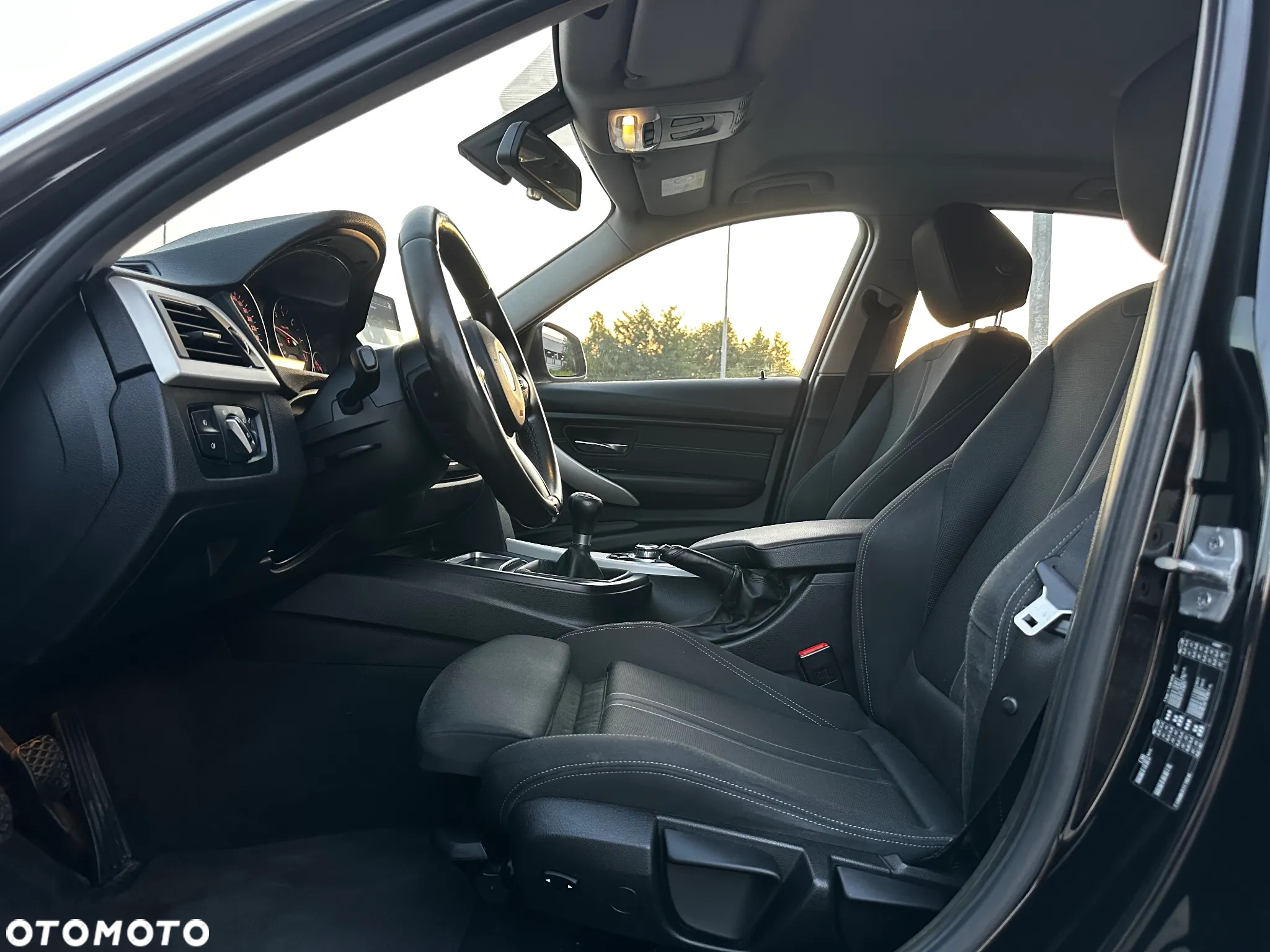 BMW Seria 3 316d M Sport - 17
