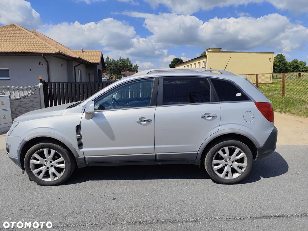 Opel Antara 2.2 CDTI 4x4 ecoFLEX Start/Stop Design Edition - 2