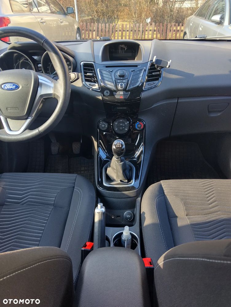 Ford Fiesta - 9