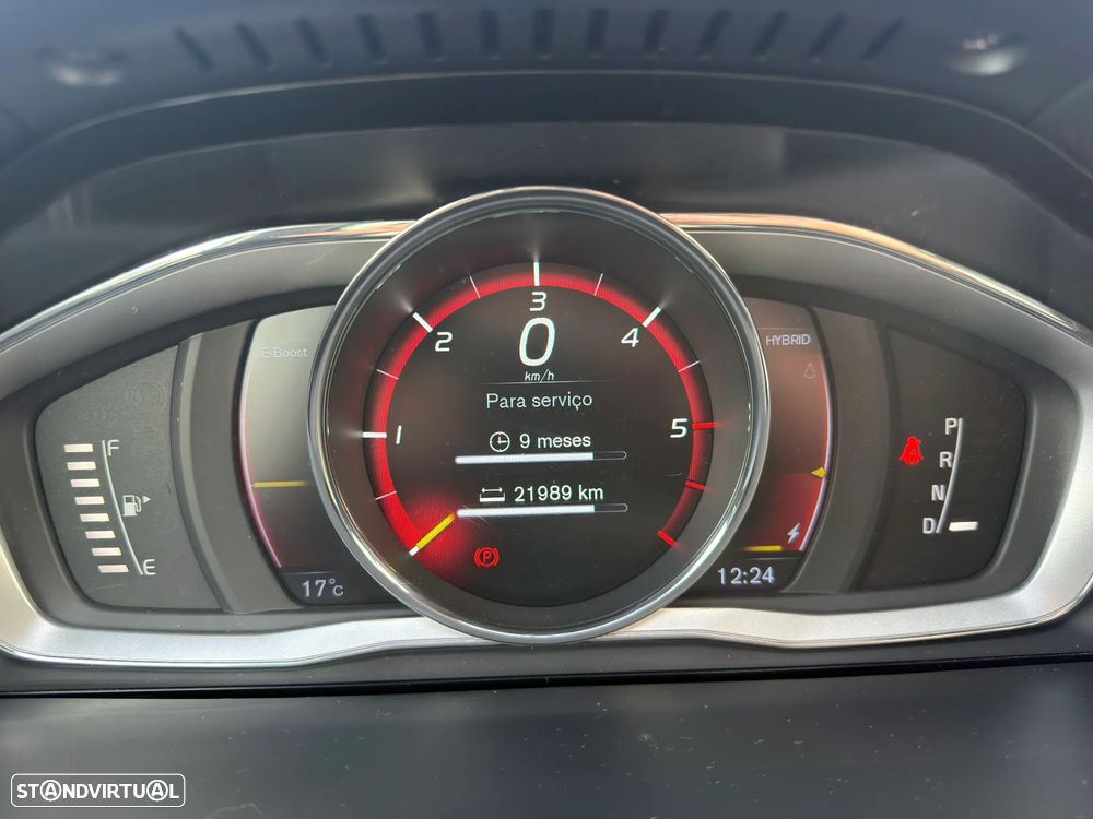 Volvo V60 2.4 D6 R-Design Sum.AWD Phev - 27