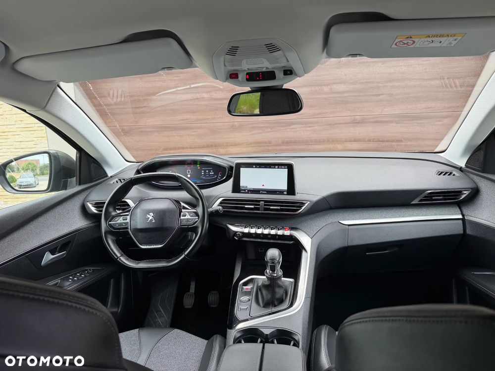 Peugeot 3008 1.2 PureTech Allure Pack S&S - 18