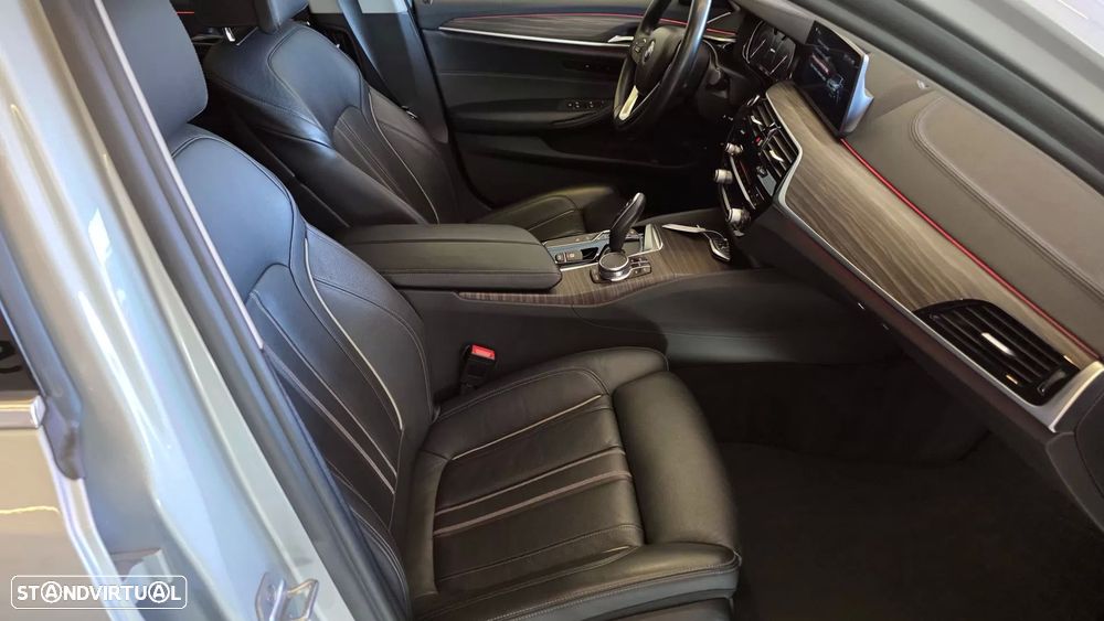 BMW 530 e iPerformance Line Luxury - 55