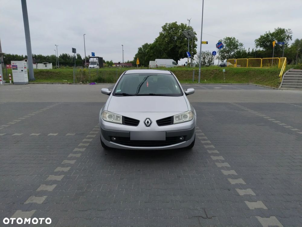 Renault Megane 1.6 16V Authentique - 3