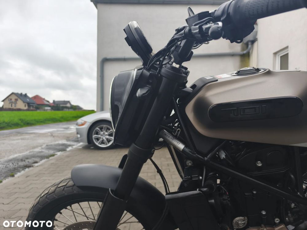 Husqvarna 701 - 9