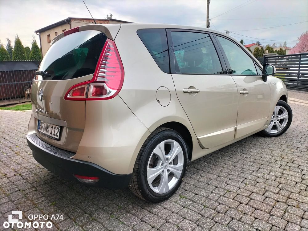 Renault Scenic 1.6 16V Confort Expression - 4