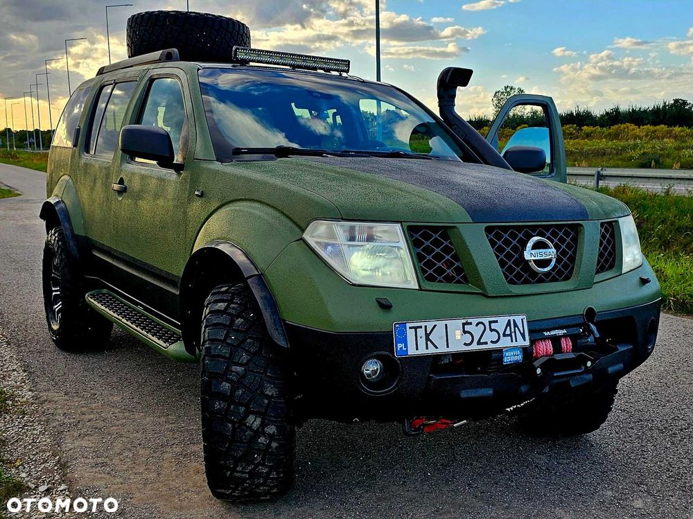 Nissan Pathfinder - 8