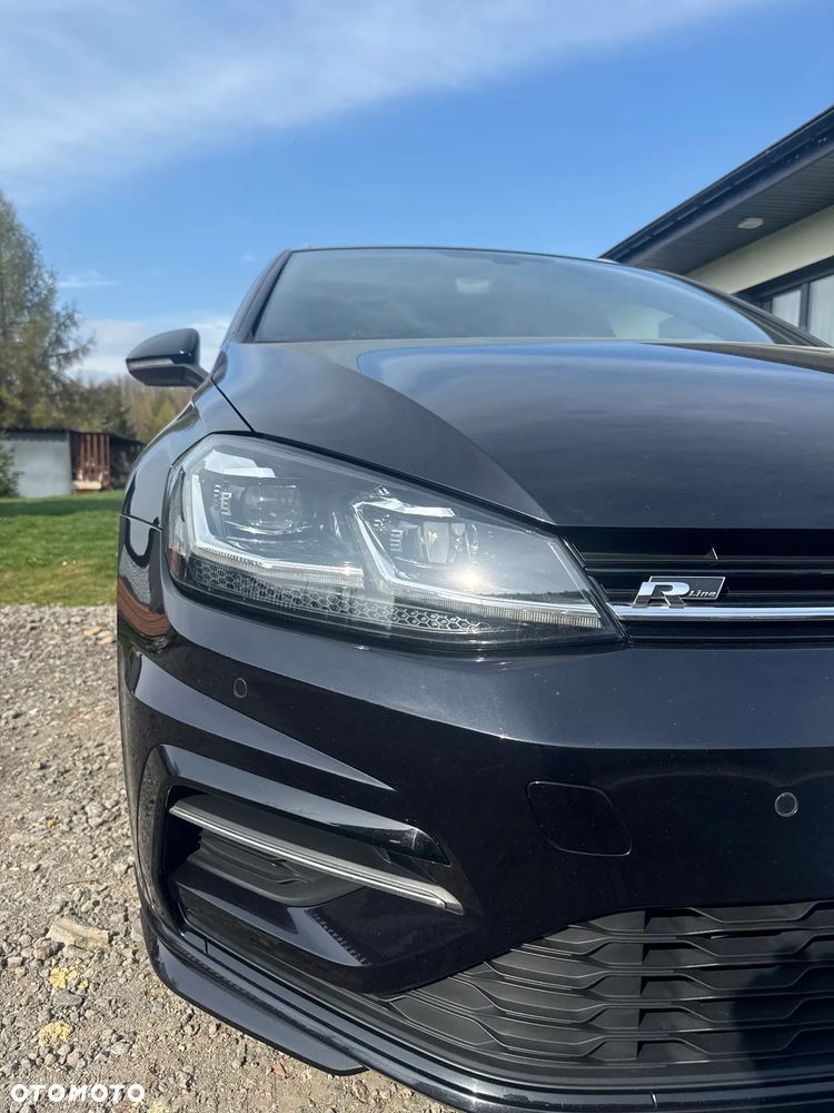 Volkswagen Golf 1.5 TSI EVO R-Line - 1