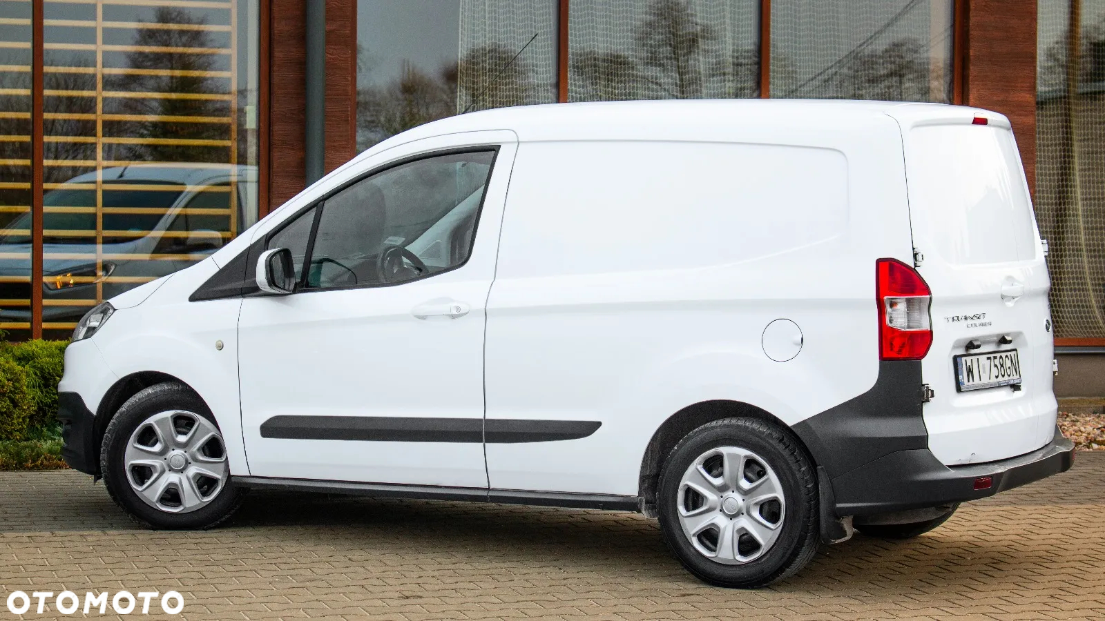 Ford Transit Courier 1.0 EcoBoost Trend - 4