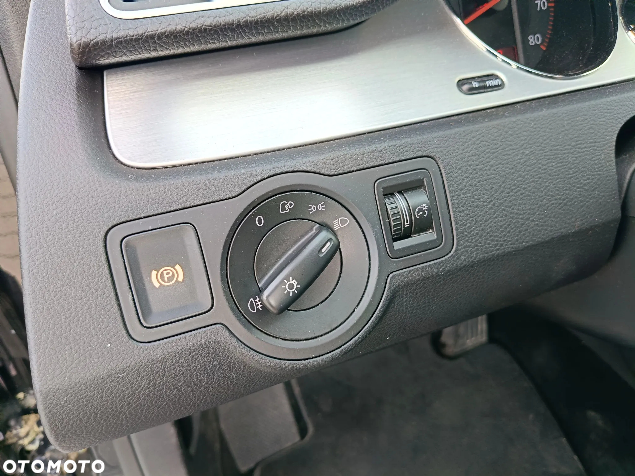 Volkswagen Passat Variant 3.2 V6 FSI 4Motion DSG Highline - 26