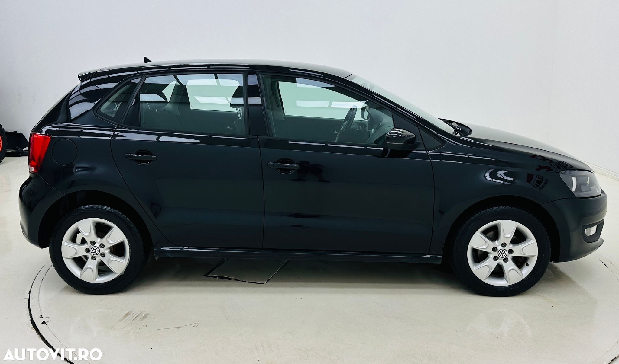 Volkswagen Polo - 12